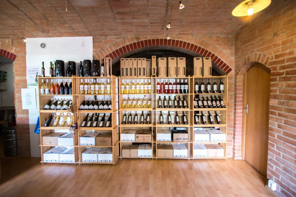 Vinotéka Zlín Vinařství Vajbar